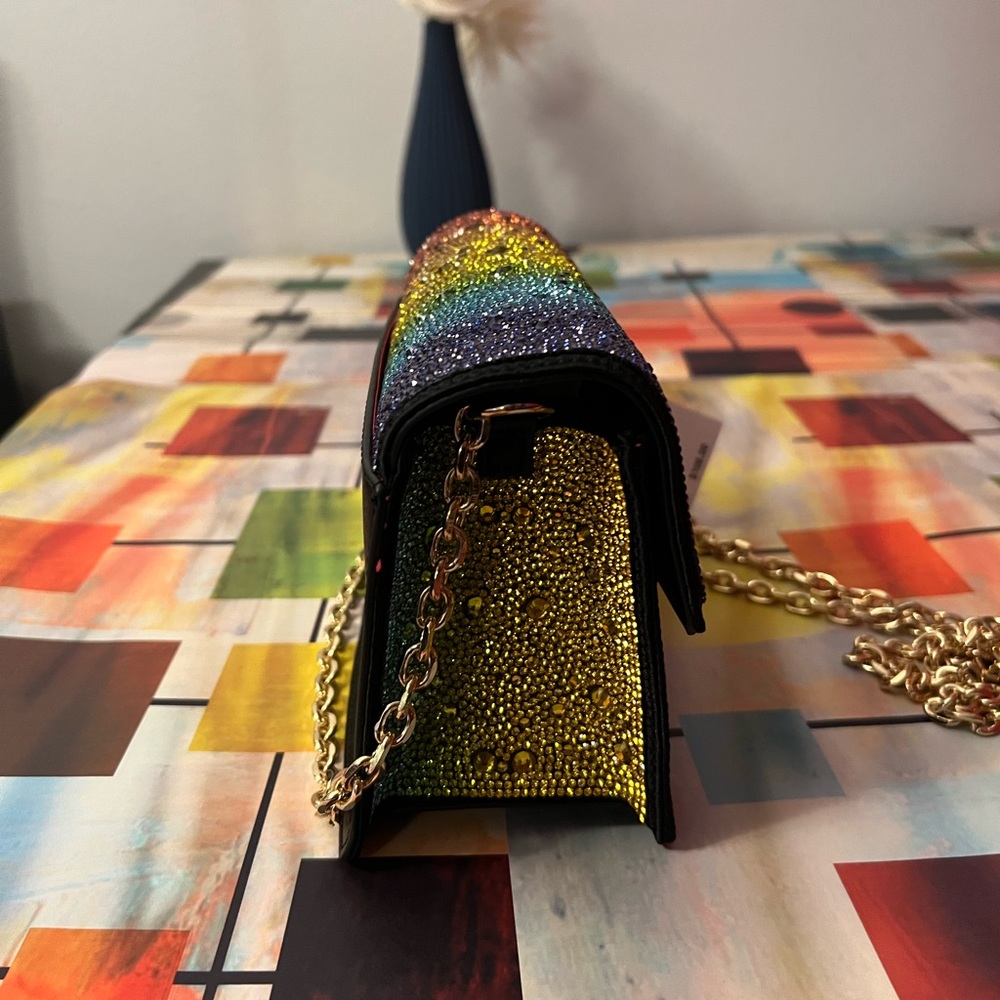 🌈 BETSEY JOHNSON-IN A DREAMWORLD CROSSBODY RAINBOW SPARKLER- NWT!!🌈 Last One!!! - Picture 6 of 11